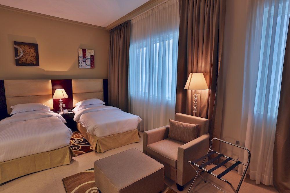 Tower Hotel Apartments 아부다비 외부 사진