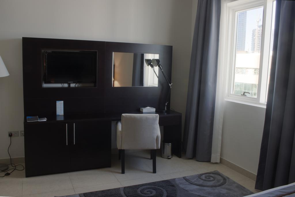 Tower Hotel Apartments 아부다비 외부 사진
