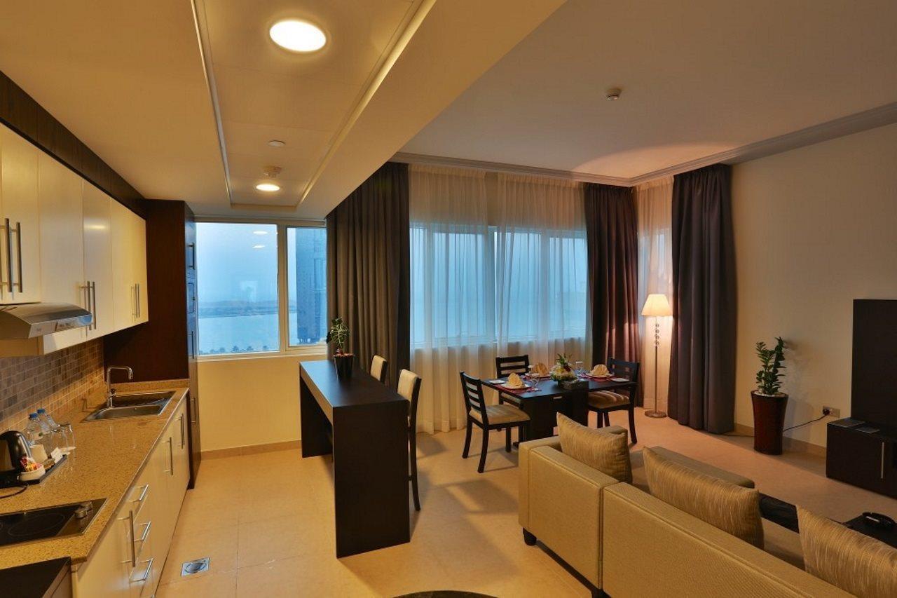 Tower Hotel Apartments 아부다비 외부 사진