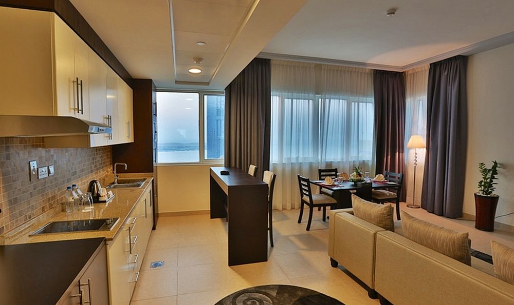 Tower Hotel Apartments 아부다비 외부 사진