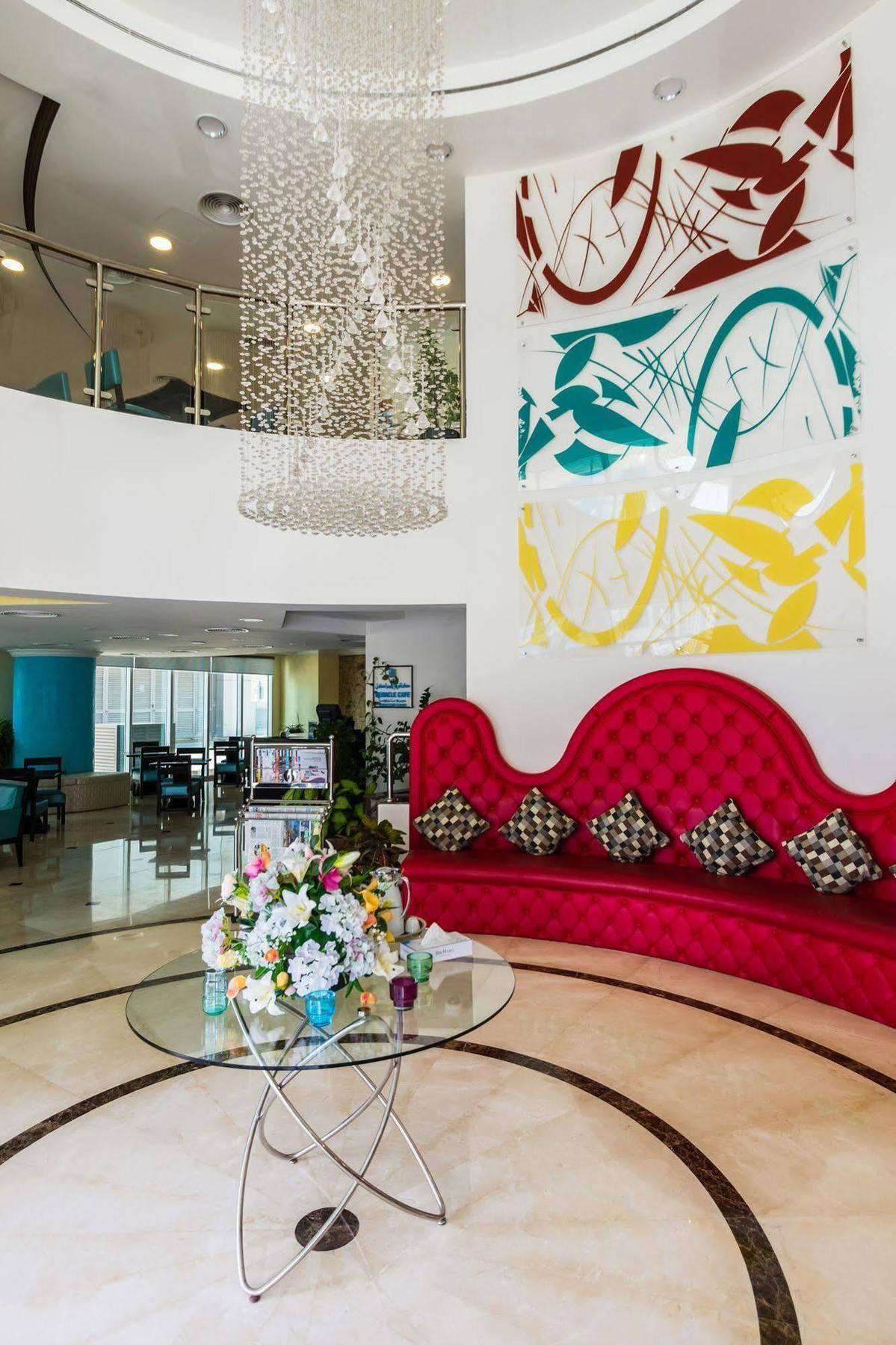 Tower Hotel Apartments 아부다비 외부 사진
